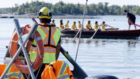 Connecting with communities on Northern waterways
